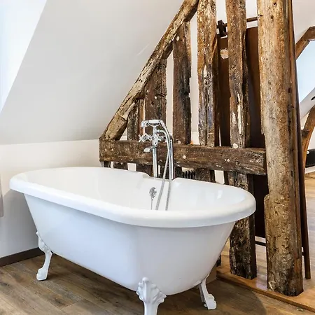 La Maison Du Corsaire 3* Honfleur