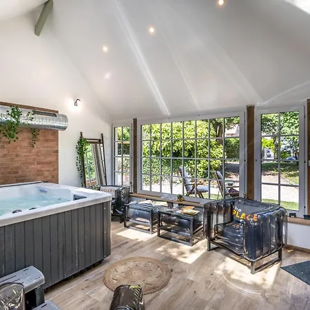 La Maison Du Corsaire Et Les Ateliers Bed & Breakfast