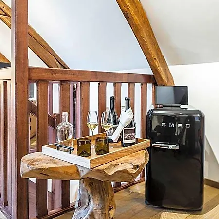 La Maison Du Corsaire Et Les Ateliers - Deux Adresses à Honfleur