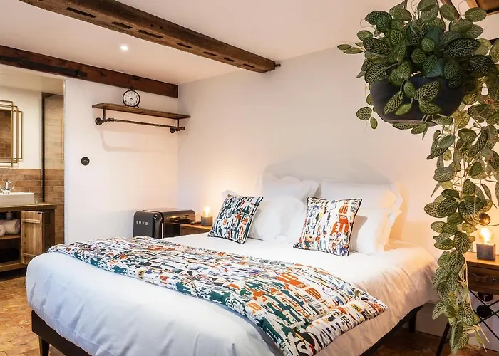 La Maison Du Corsaire Nocleg ze śniadaniem